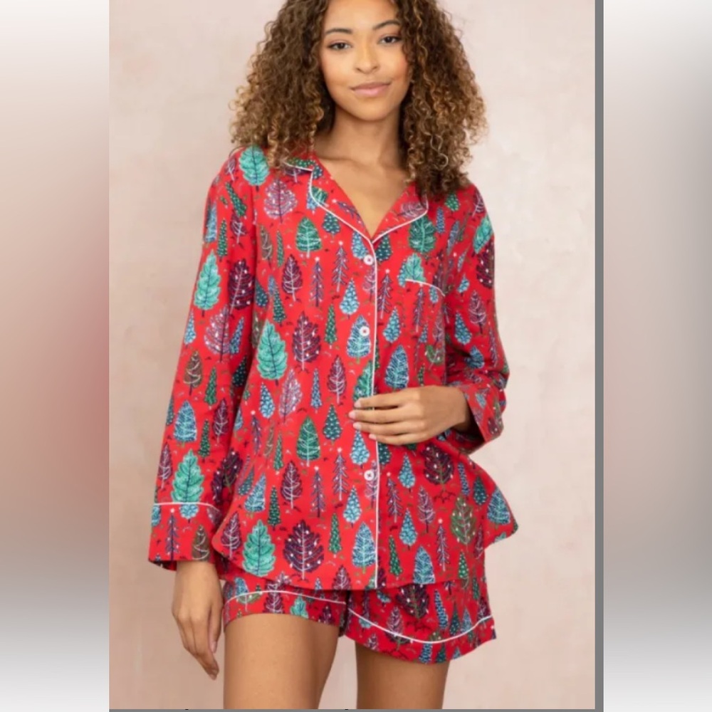 Printfresh Red and Green Leaf Pajama Set